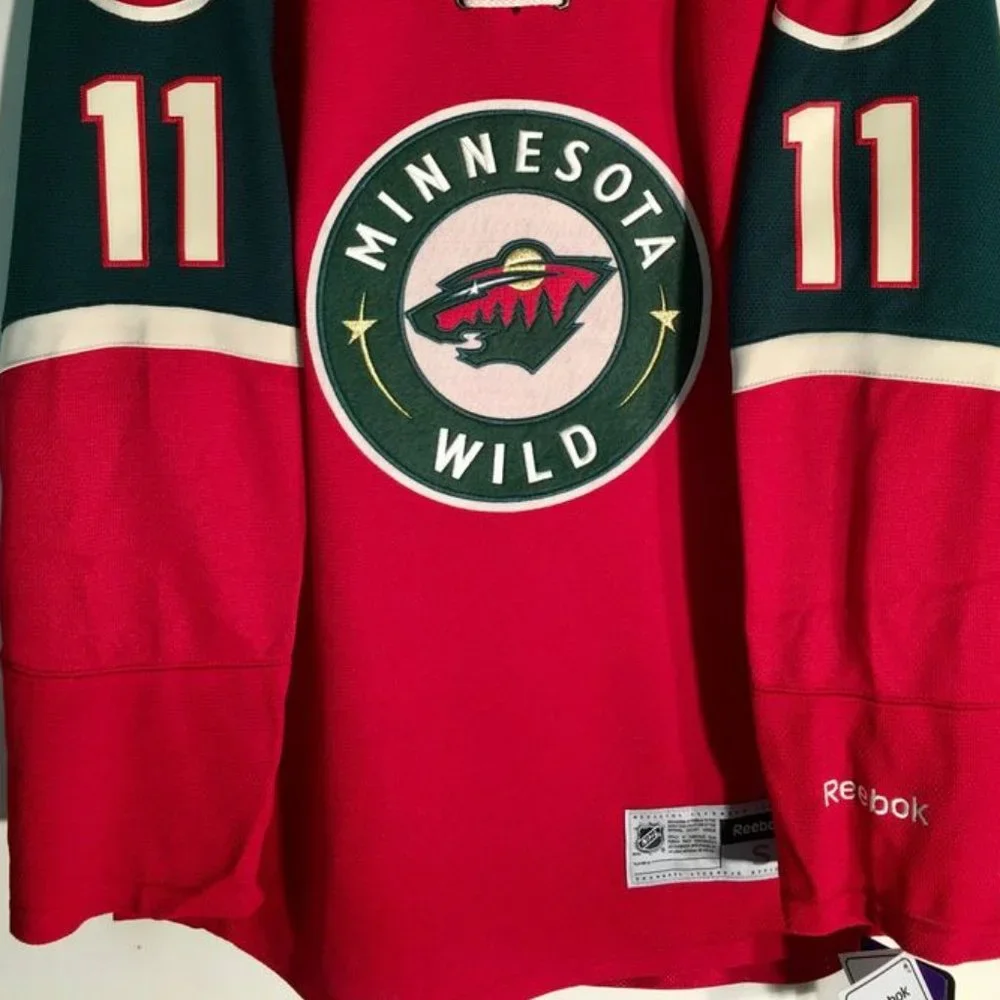 Reebok Premier MINNESOTA WILD ZACH PARISE Red Men's JERSEY Sz S,M,L,XL,2XL New - Picture 4 of 6